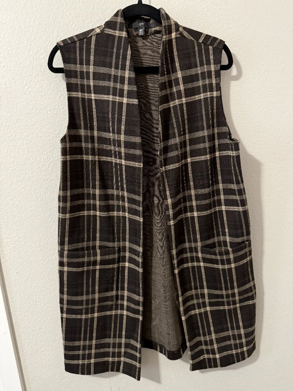 Mayfair Plaid Jacquard Collarless Duster Vest